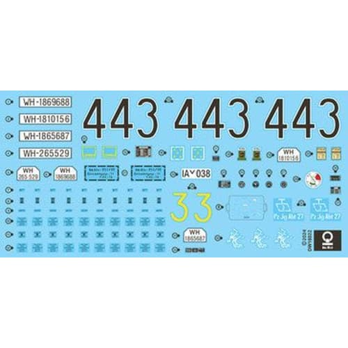 Das Werk 1/16 Scale German Armored Personnel Carrier Sd.Kfz.251/22 Ausf.D Pakwagen 2-in-1 Plastic Model Kit USCDW16022
