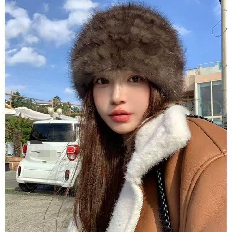 High-end Fashion Thickened Warm Women's Hat