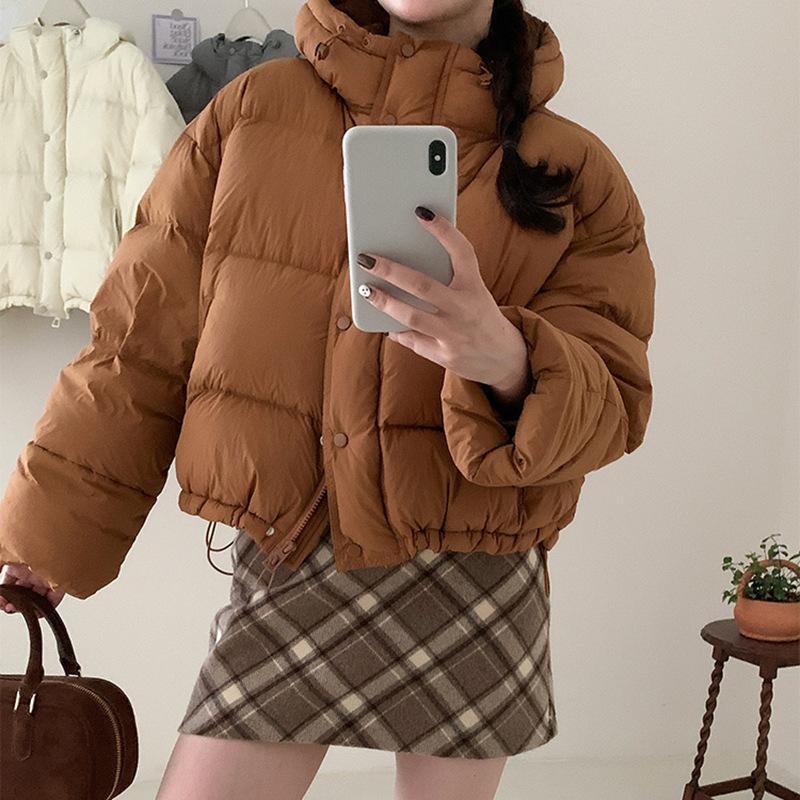 Nine-color candy bread down jacket women's short 2024 new milk huhu puff feeling thickened white duck down jacket tide