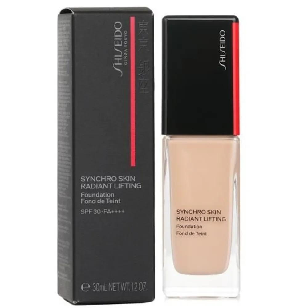 Shiseido Synchro Skin Radiant Lifting Foundation 220 Linen 30ml