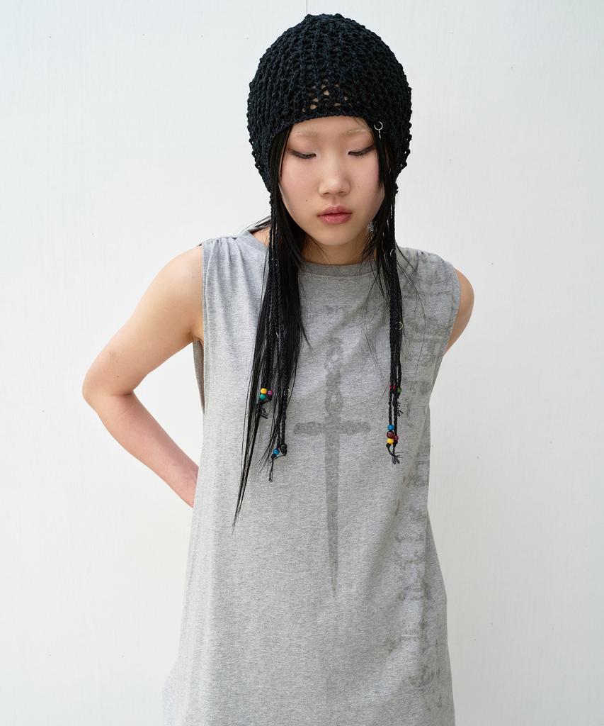 THEVINYLHOUSE Beaded Crochet Beanie (W) Black