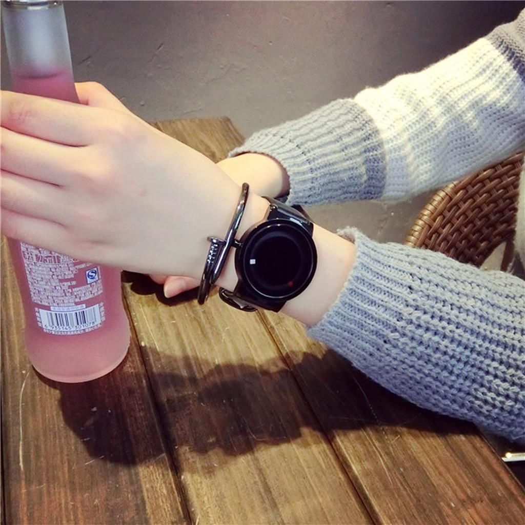 ZooooM Simple Men's Faux Leather Analog Watch (Black & White) ZM-TOKE-707-BKWH