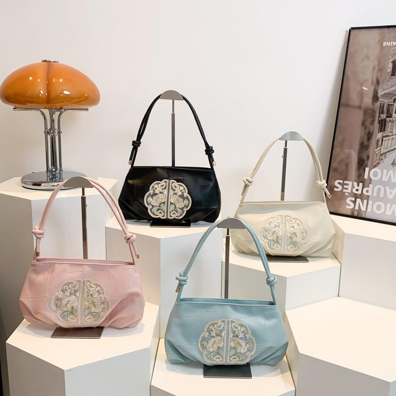 Stilvolle 2024 Frühling Sommer Neue Schulter Crossbody Tasche Für Trendige Frauen In Weiß Und Schwarz