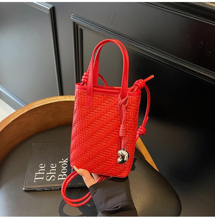 Beliebte gewebte Handy-Tasche Nische neue Handtasche Frauen ausgehen bequeme Umhängetasche