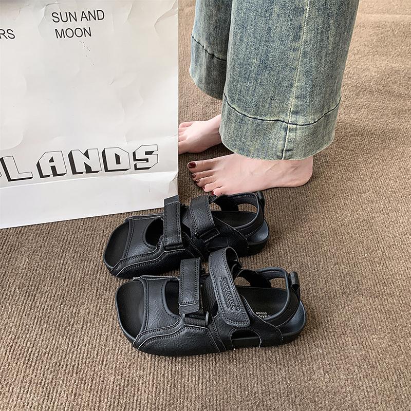 

2025 new niche crooked square head sandals women s white black versatile flat heel Velcro casual beach cool slippers 40 чорний