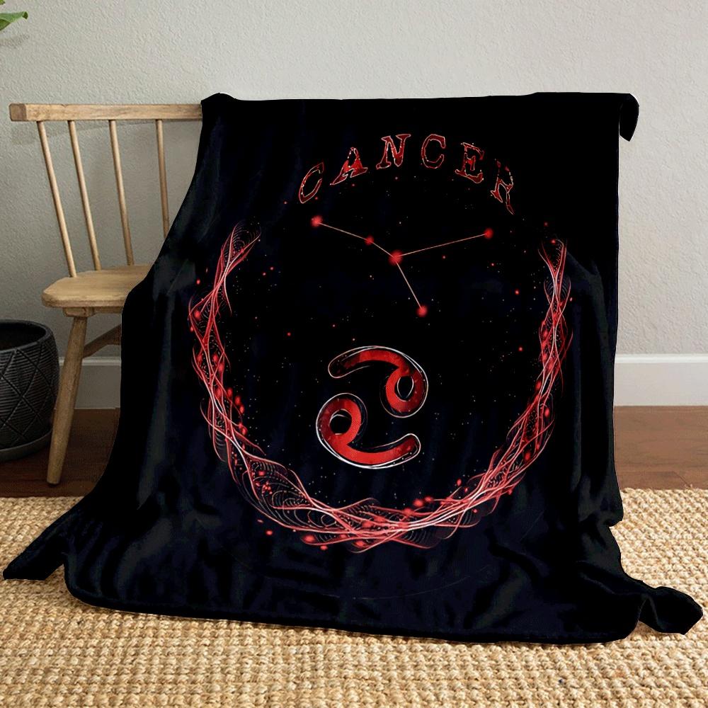 Ein Krebs-Sternzeichen-Design mit Sternbild, Symbol und leuchtend roten Akzenten. Decke für alle Jahreszeiten Mittagspause Überwurf Geschenk