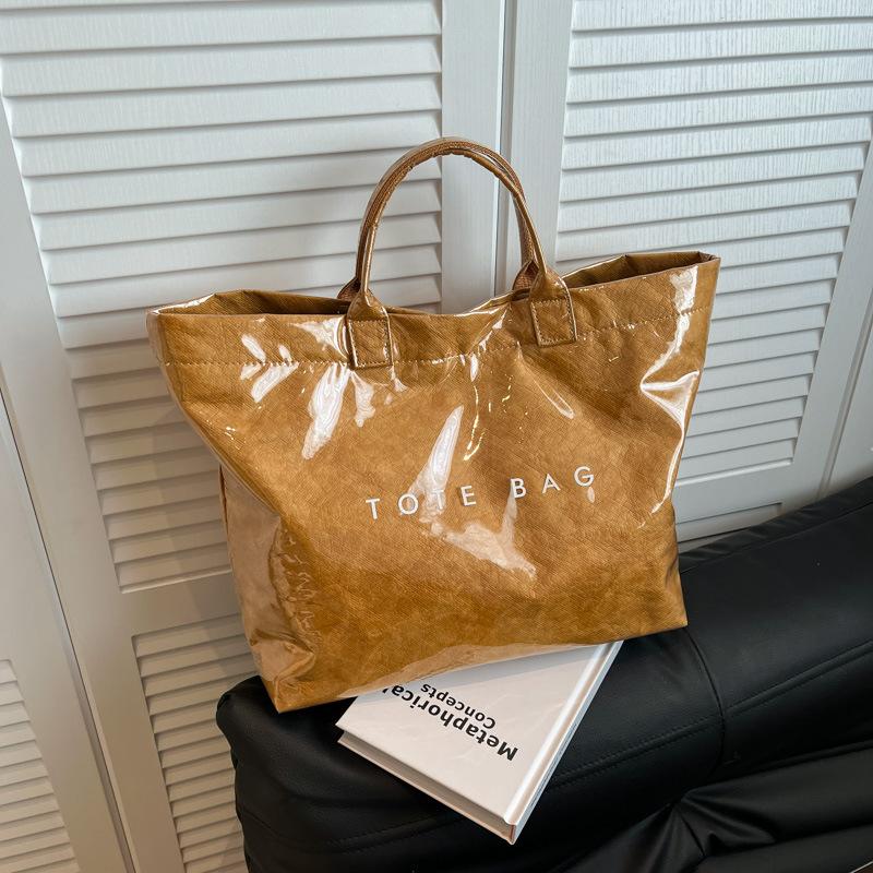 Large-capacity Bag Women's Spring and Summer 2025 New Versatile Simple Shoulder Big Bag Casual College Student Class Tote Bag