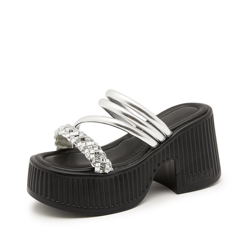 European Station 2025 Summer New Product Slope Heel Thick Bottom Heightened Feminine Rhinestone Surface One-word Slippers Wear Cool Slippers