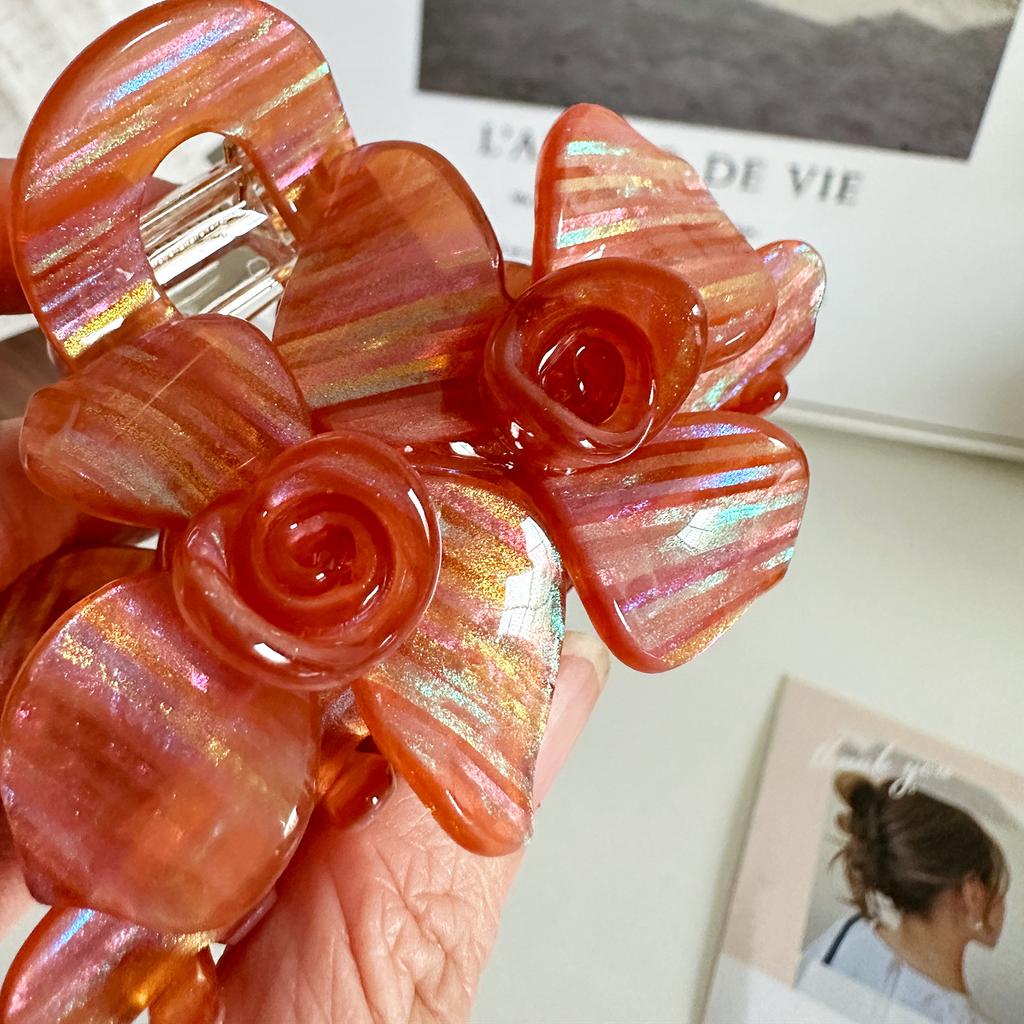 Trendy Hair Acetate Clip With Elegant Floral Design In Candy Colors For Stylish Women