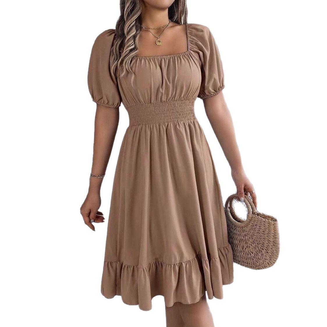 

Платье А-силуэта с квадратным вырезом, рукавами-буфами, присборенной талией и оборками L верблюд