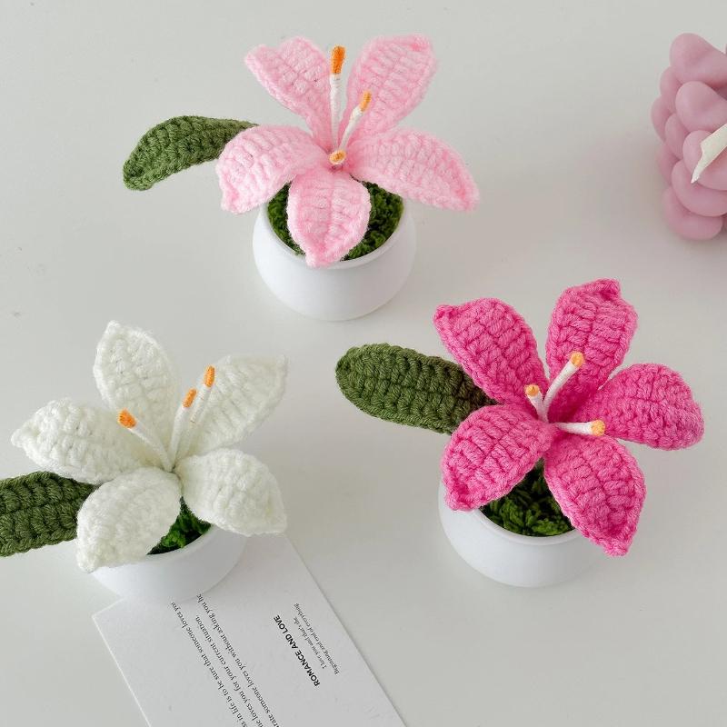 Flowers Hand-Knitted Lily Potted Delicate Crochet Woven Flowers Pot Gift Room Home Decoration