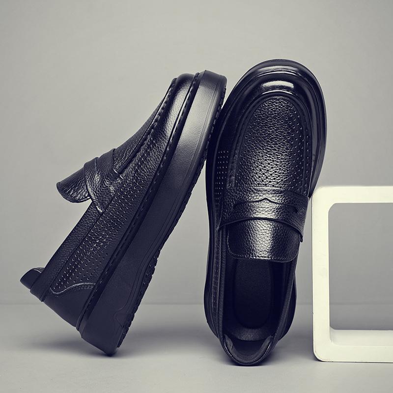 2025 New Men's First-layer Cowhide Loafers Are Soft and Breathable, One-pedal, Versatile, Fashionable and Comfortable, and Do Not Grind Feet