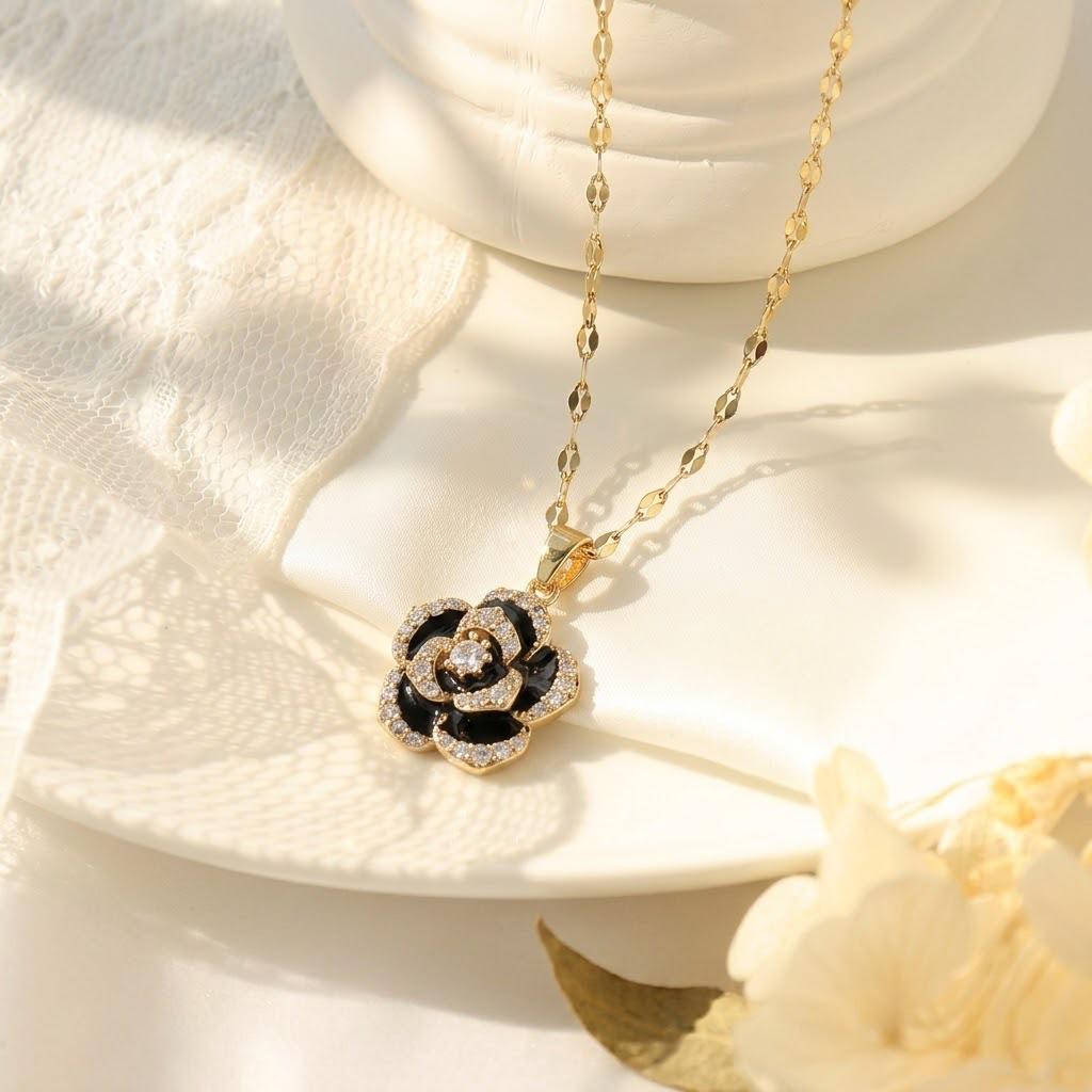 Women's Japanese-Korean Style Zircon Emerald Jewelry Set: Necklace, Ring, Earring, and Elegant Clavicle Chain