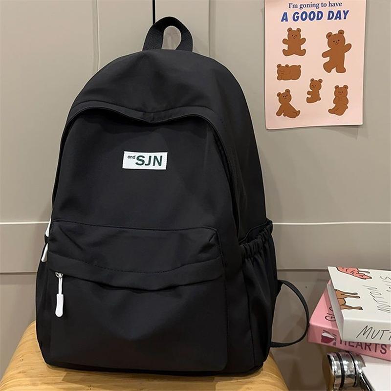 

Lightweight and versatile student large capacity backpack simple backpack чёрный