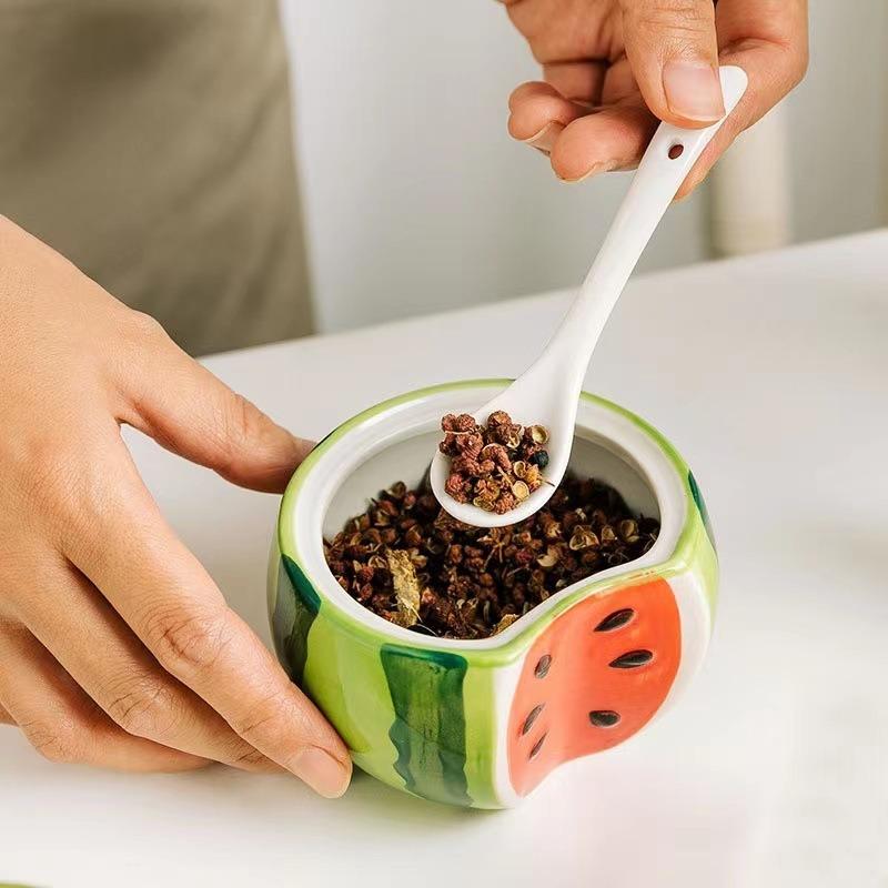Creative Cartoon Fruit Ceramic Seasoning Jar Korean Hand-painted Salt Pepper Shaker Sugar MSG Bottle Household Kitchen Supplies