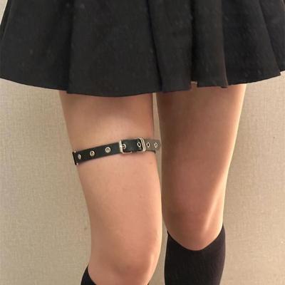 Dark Punk Brother Hottie Pin Buckle kožený kroužek na nohu popruh na nohu sukně sexy stehenní kroužek kovové legíny řetízek
