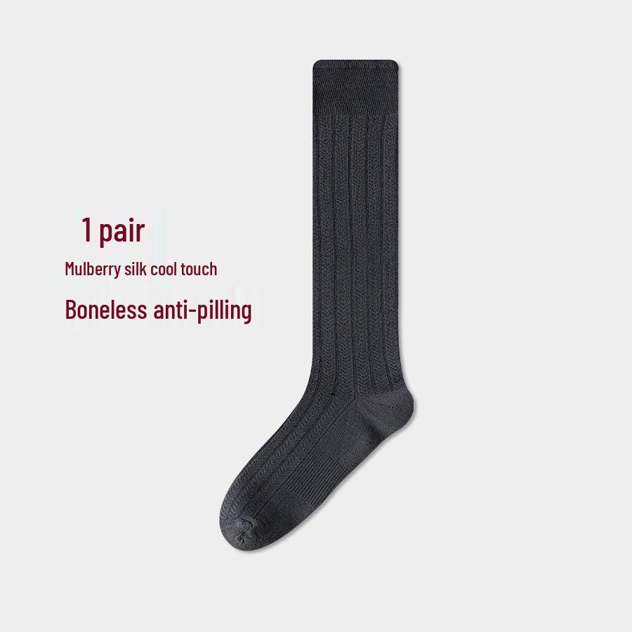 Men's Striped Silk Business Socks - Breathable, Thin, Anti-Odor Calf-Length.