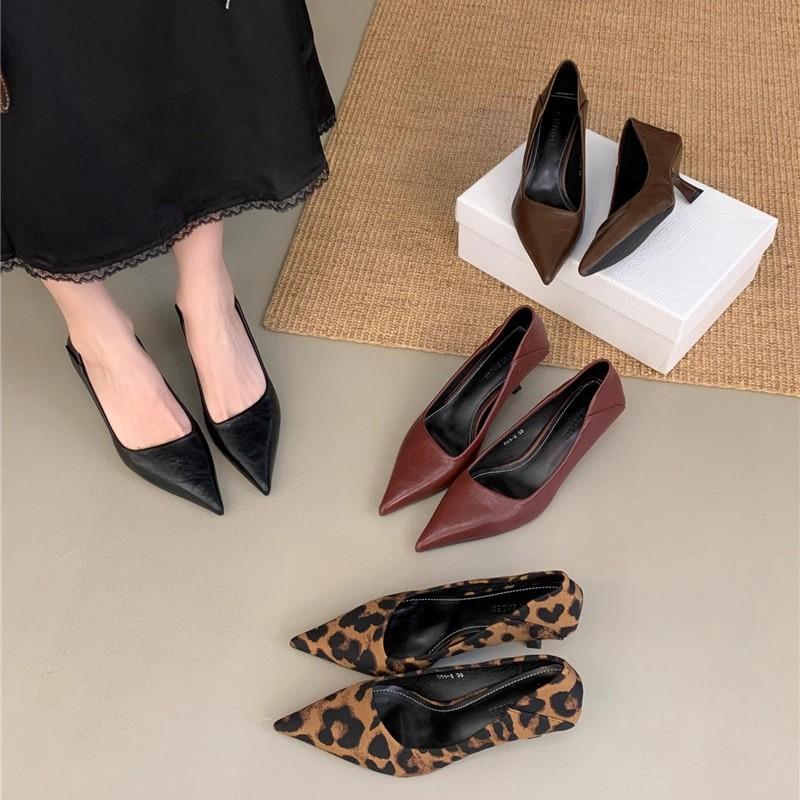 Niche fine heel suede leopard print single shoes women's 2025 spring new Korean version French temperament shallow mouth pointed women's shoes
