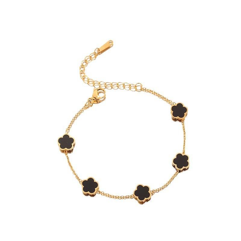 Korean Style Five-Leaf Clover Bracelet: 18K Gold-Plated Titanium Steel with Mother-of-Pearl, Fade-Resistant Women's Jewelry