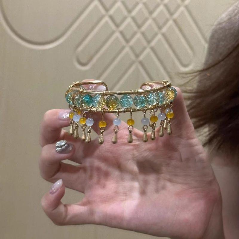 Armband i kinesisk stil med glaspärlor och tofs för mode och elegant användning