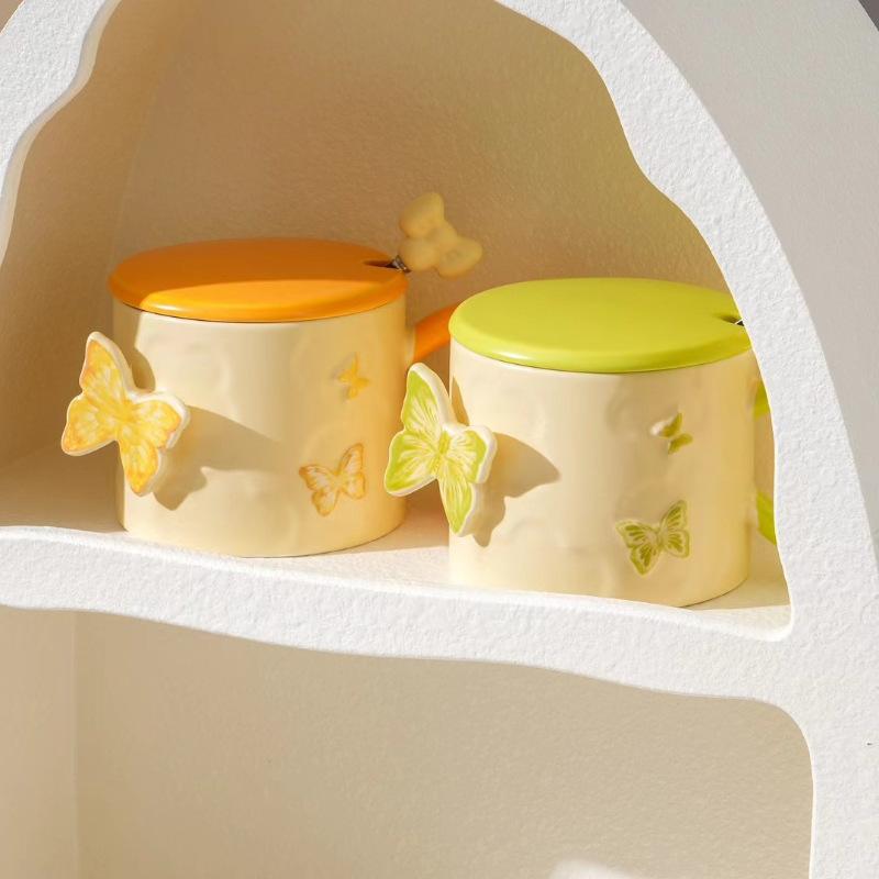 Creative Embossed Butterfly Personalized Ceramic Mug As A Souvenir Coffee Cup with Lid and Spoon High Looking Small Fresh Water Cup