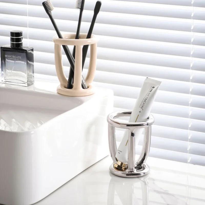 Simple Ceramic Toothbrush Holder Base Multifunctional Toothpaste Holder Portable Toothbrush Organizer Case Bathroom Accessories