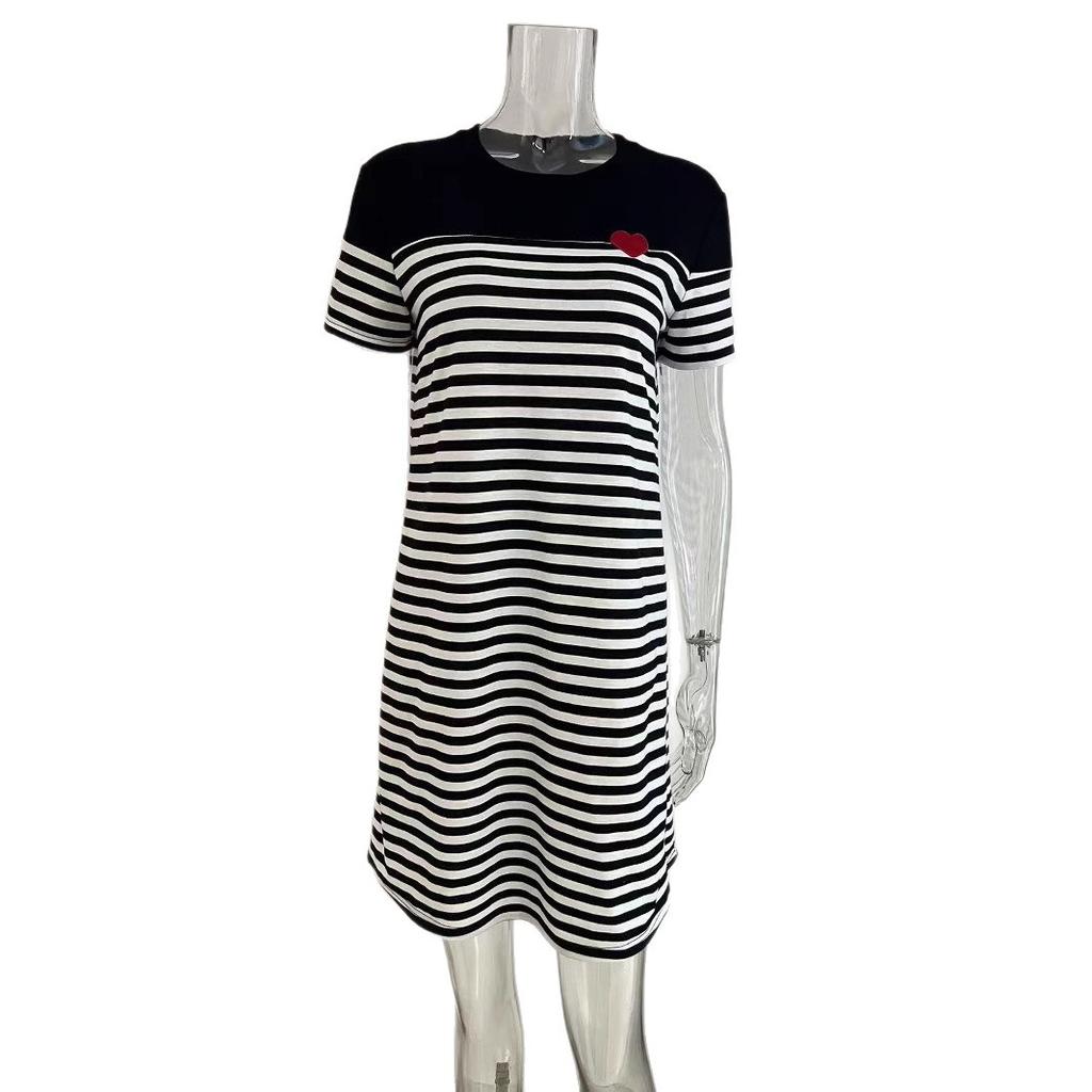 European and American Women's Clothing Is In Stock, Short-sleeved Color-matching T-shirt Skirt, Casual and Fashionable Round Neck Black and White