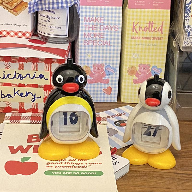 Penguin Calendar Entrance Calendar Desktop Decoration Kawaii Room Entrance Hall Ornament Model Anime Figure Cute New Home Gifts