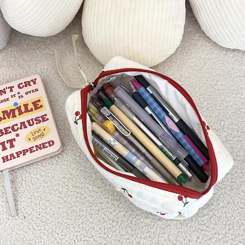 Quilted Cott Ladies Travel Storage Bag Retro Cherry Women's Cosmetic Bags Cute Design Girls Pencil Case Makeup Bag Handbags