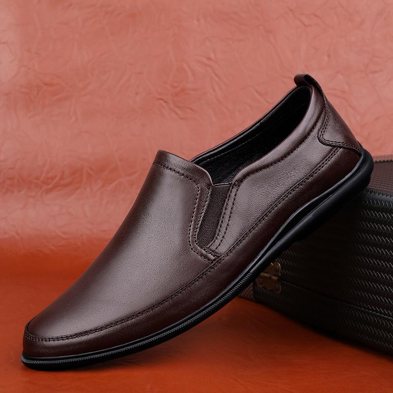 Fashion Genuine Leather Men Boat Shoes Breathable Mens Business Loafers Antiskid Casual Footwear Handmade Slip on Flats Simple Moccasins