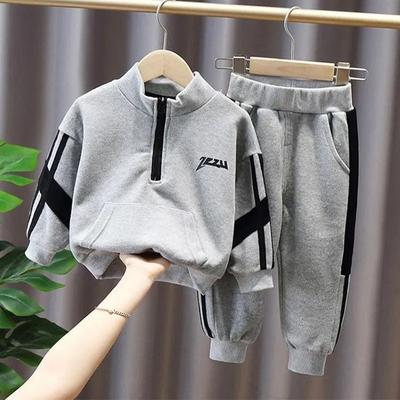Jungenanzüge Jungensport Kinderversion des Pullovers Zweiteiliger Anzug Kinder Cartoon Casual