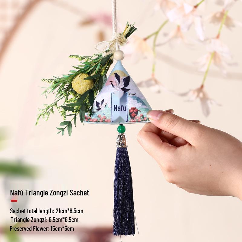 Dragon Boat Festival Sachet: Triangle Zongzi Mugwort Hanfu Pendant with Dried Flowers Portable Lucky Bag Gift.