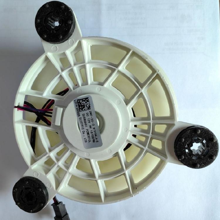 Efektivní chladicí motor chladničky Motor ventilátoru výparníku Náhradní motor Motor ventilátoru chladničky Díl pro opravu domácího spotřebiče