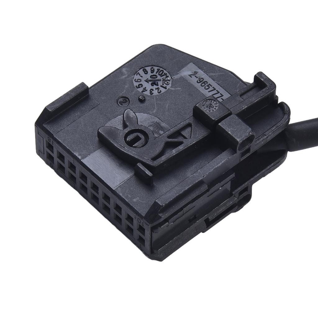 AUX Connection Adapter for Mercedes Comand Systems and Radios