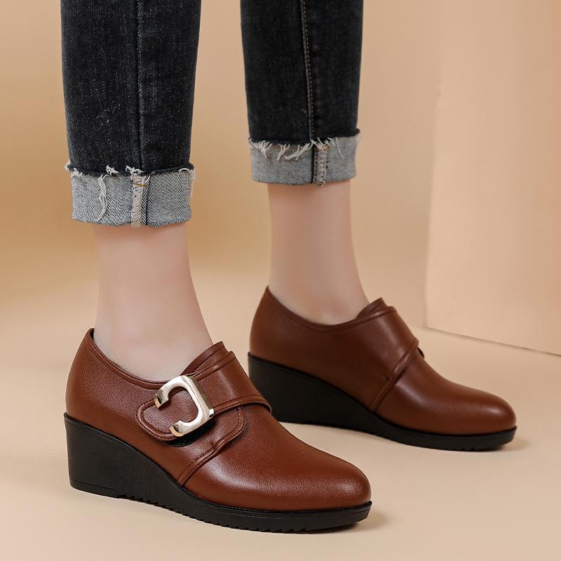 CINESSD 2023 New Deep Mouth Leather Shoes Platform Wedges Shoes Woman Autumn Winter Shoes Elegant Black Shoes