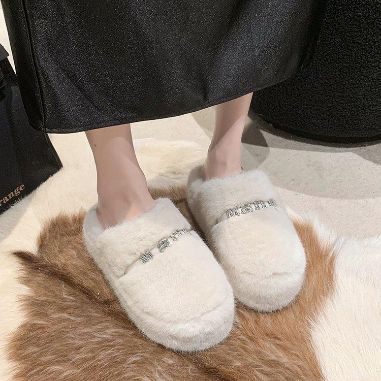 2025 Autumn and Winter New Thick-bottomed Fluffy Slippers Women's Outer Wear Bag Head Rhinestone Letters Fashionable Height-increasing Cotton Slippers