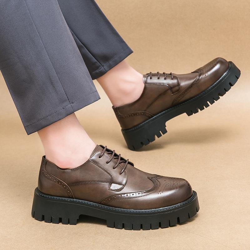 Fashion Boston Style Handmade High Quality Fashionable Carved Thick Sole Non Slip Artist Actor Height Increase Men Comfort Oxford Shoes