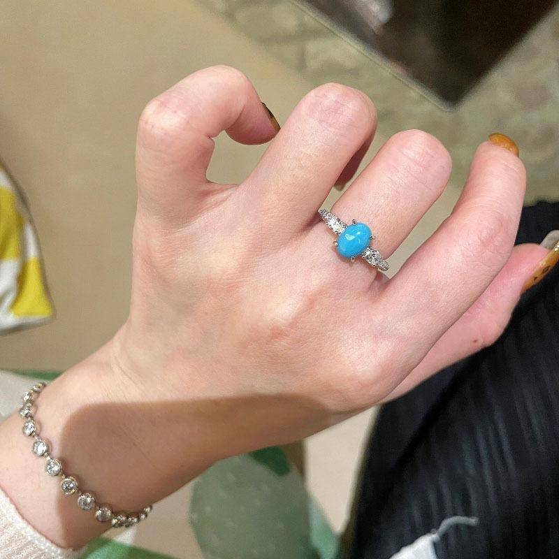 

Ретро Хай-Энд Кольцо с Бирюзой в Форме Яйца на Четырех Лапках, Легкая Роскошь Нишевый Дизайн Темперамент, Кольцо на Указательный Палец в Стиле Гонконгской Знаменитости