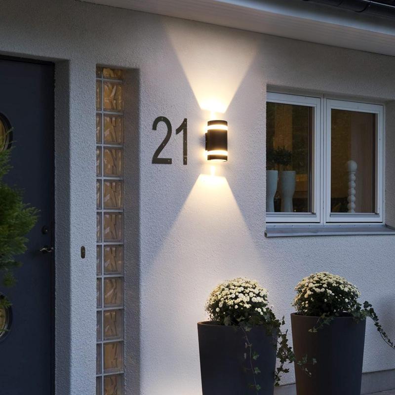 Modern Decoration Wall Mounted Porch Corridor Sconce Lights Up and Down Outdoor Wall Light Led Waterproof Ip65 Outdoor Wall Lamp