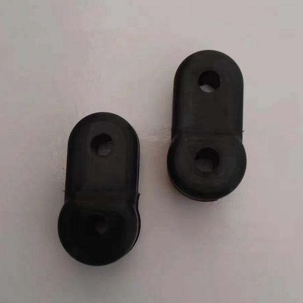 2-Piece Rubber Bracket (33715VM6000) for Honda ATC 250R Taillight
