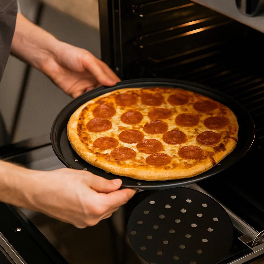Carbon Steel Perforated Pizza Pan Non Stick Mupti Purpose Pizza Baking Tray 10/11/12 Inch Round Cooking Plate Crispy & Bubbly