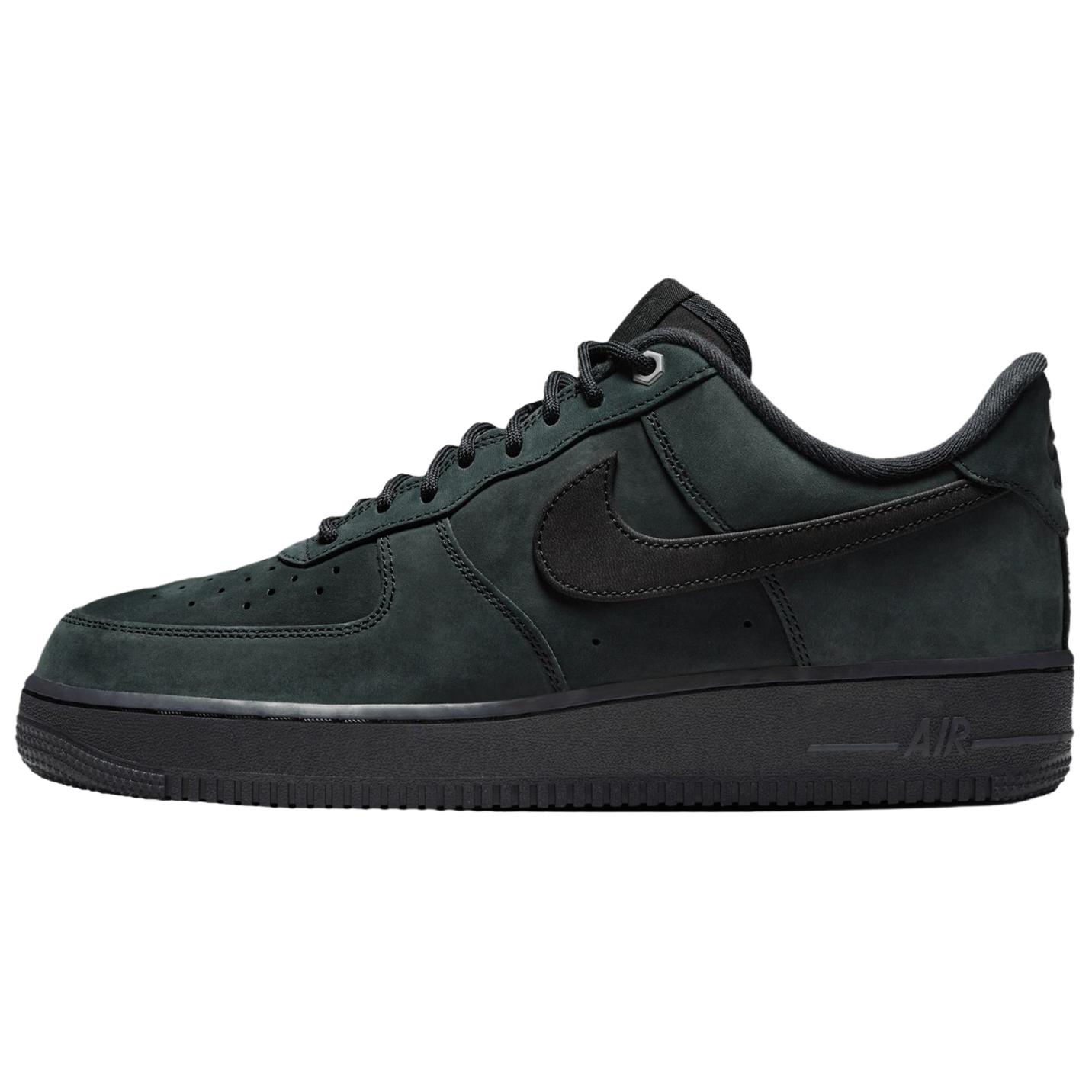

Кроссовки унисекс Nike Air Force 1 Low Triple Black из нубука CJ9179-001 43