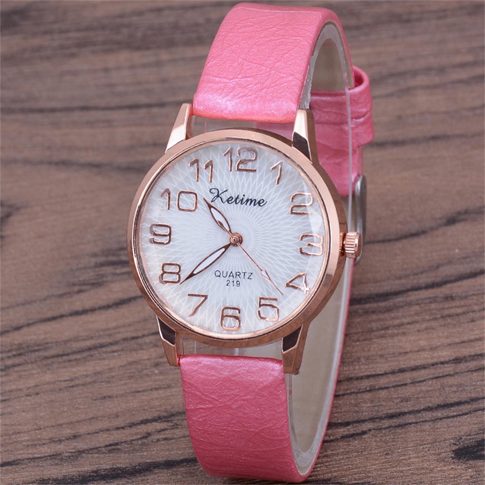 

Women Fashion Leather Watch One Size