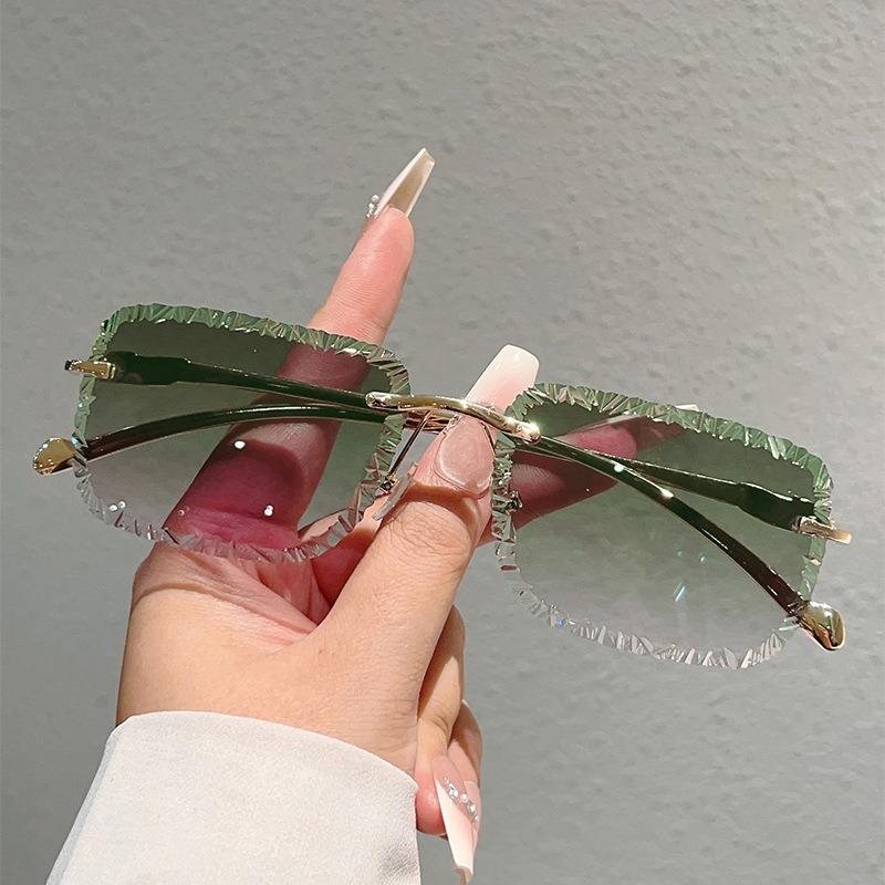 Rimless Square Sunglasses Women Fashion Vintage Gradient Casual Shades Trendy Luxury Brand Design Decor Sun Glasse