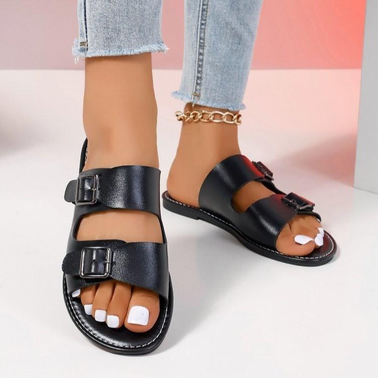 Fashion 2024 Summer Non-slip Soft-soled Slippers To Wear A Hundred Flat Women's Sandals Korean Version of Beach Leather Buckle Sandals