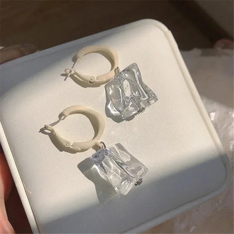 1 Pair Fashion Earrings Ice Cream Simple Transparent Acrylic Irregular White Metal Round Earring Accessories For Women