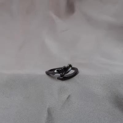 

2pcs Punk Little Devil Dragon Rings Gothic Evil Vampire Angel Wings Rings Open Ring Halloween Party Jewelry Gift Wholesale