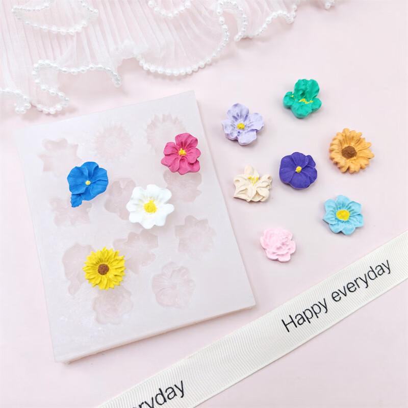 

Assorted Flower Silicone Molds