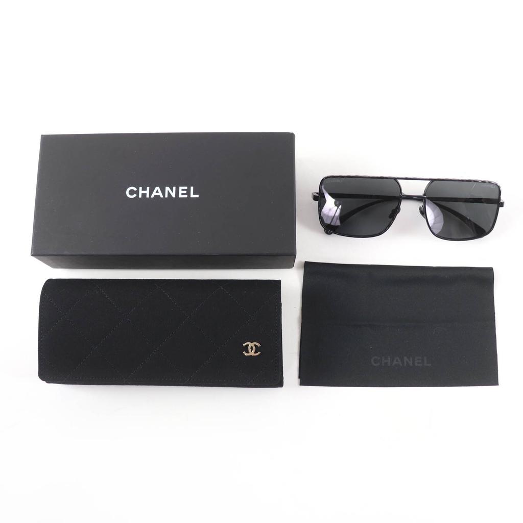 Pristine CHANEL Pilot Sunglasses Logo Matelassé Double Bridge black Women 4294 Used