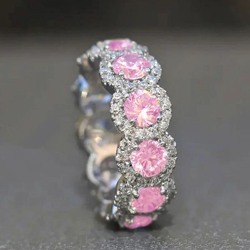 

Huitan Brilliant Cubic Zirconia Rings Female Delicate Fashion Gentle Finger Accessories Charming Modern for Wedding Band 10